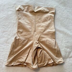 Cacique The Slimmer Ultra High Rise Short Nude Shapewear High-Waist Shorts 18/20